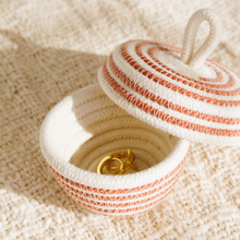 Acorn Basket - Intertwined