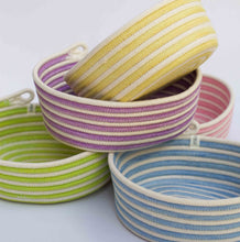 Oval Basket XS - Strawberry Pink Swirl
