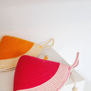 Handle Clutch - Fuchsia